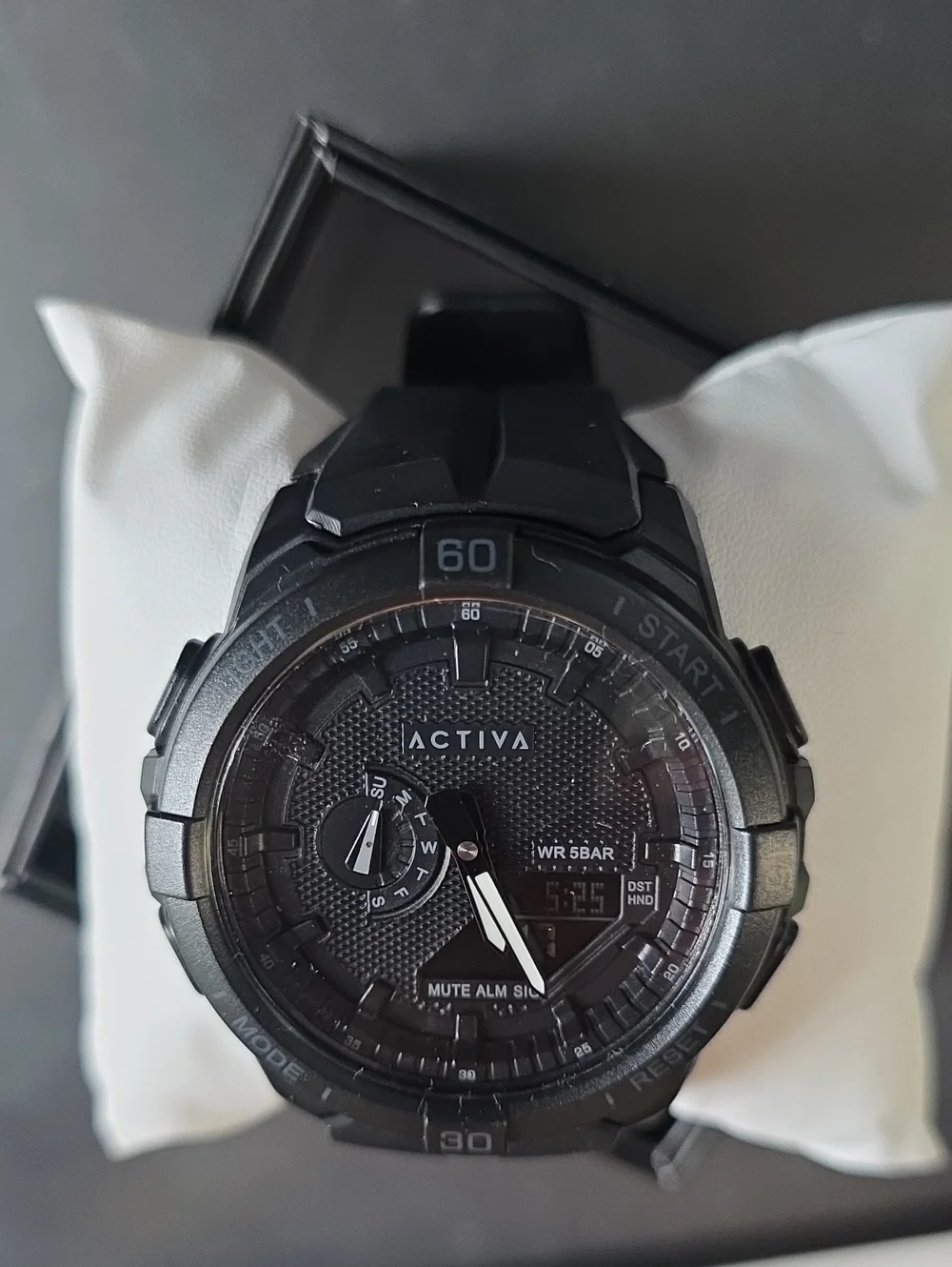 401. Activa X Invicta Spry Analog-Digital Quartz 53mm Black Sports Watch